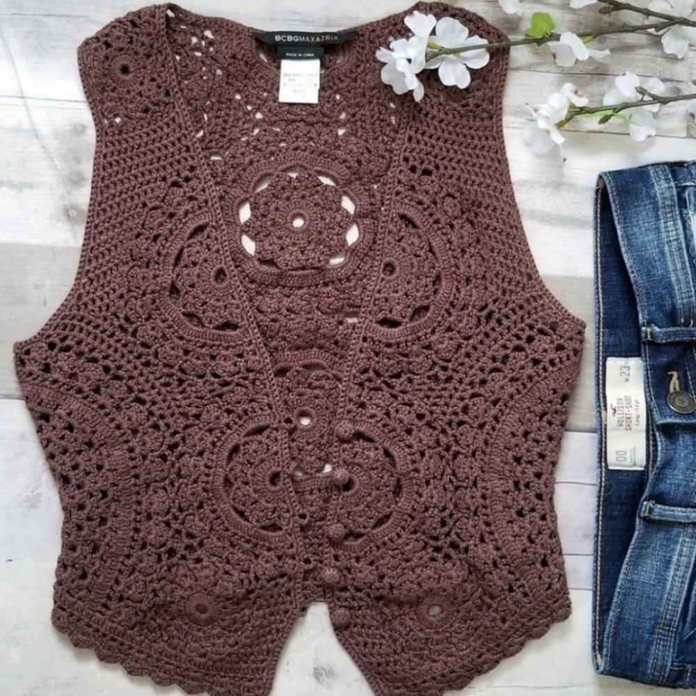 BCBGMAXAZRIA | Boho Crochet Knit Embroidered Crop